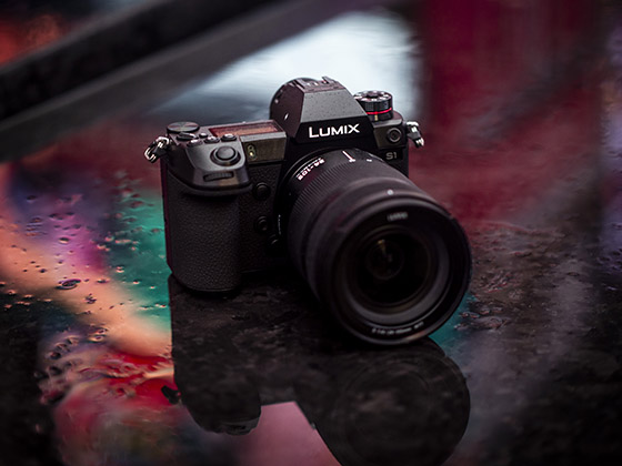 Panasonic LUMIX S1 S1R